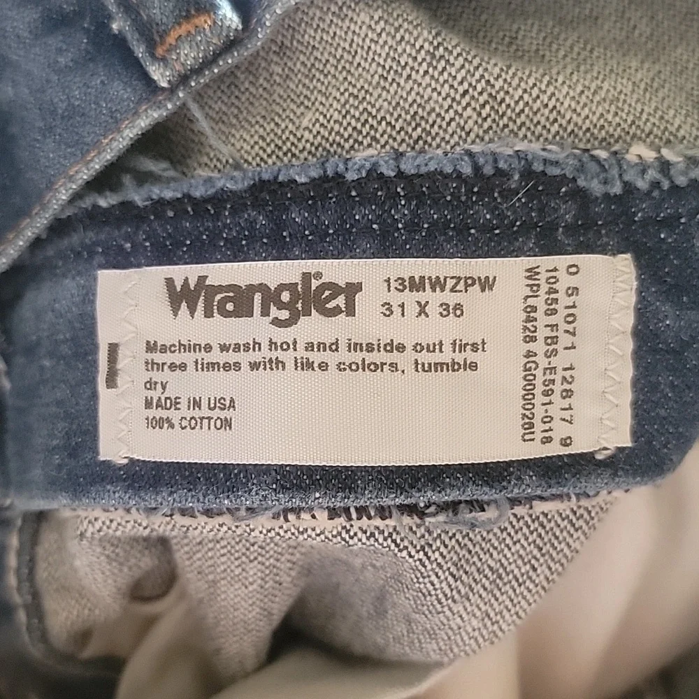 Wrangler classic blue